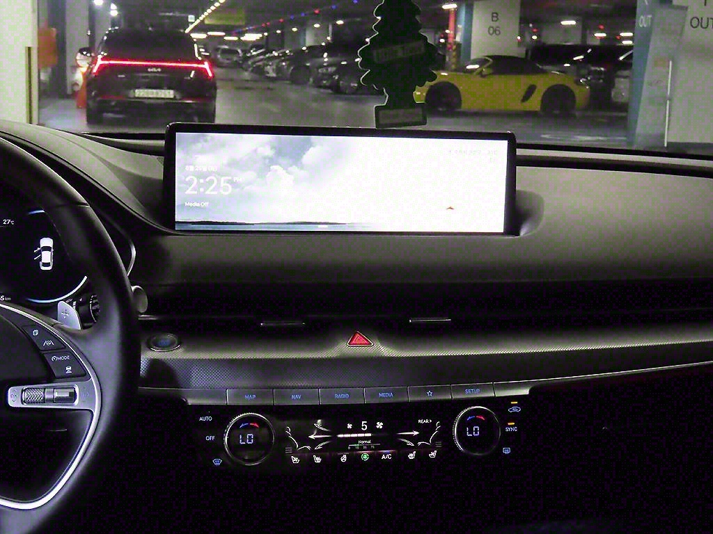 Genesis G80 - Vista 11