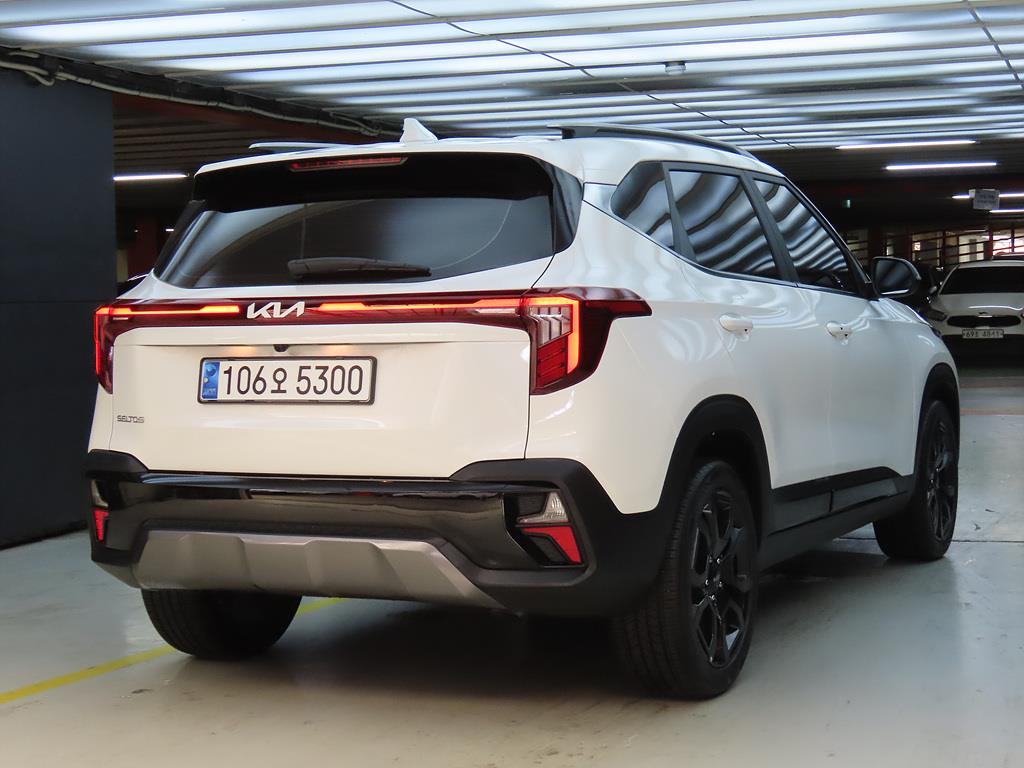KIA Seltos - Vista 4
