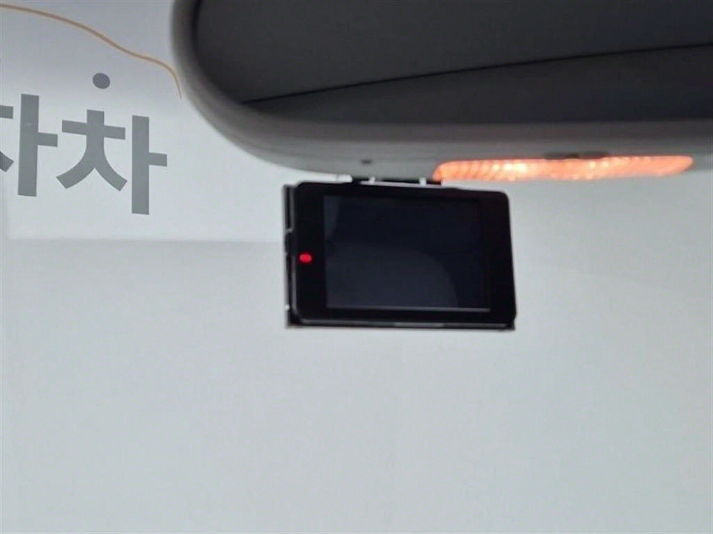 Volkswagen Beetle 2006 Plateado - Importación desde Corea - HF Imports Iquique - Foto 14