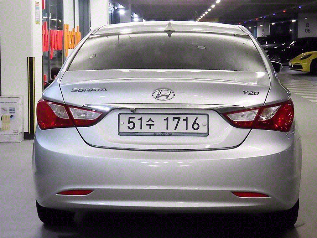 HYUNDAI Sonata - Vista 5