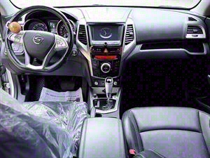 Ssangyong Tivoli - Vista 10