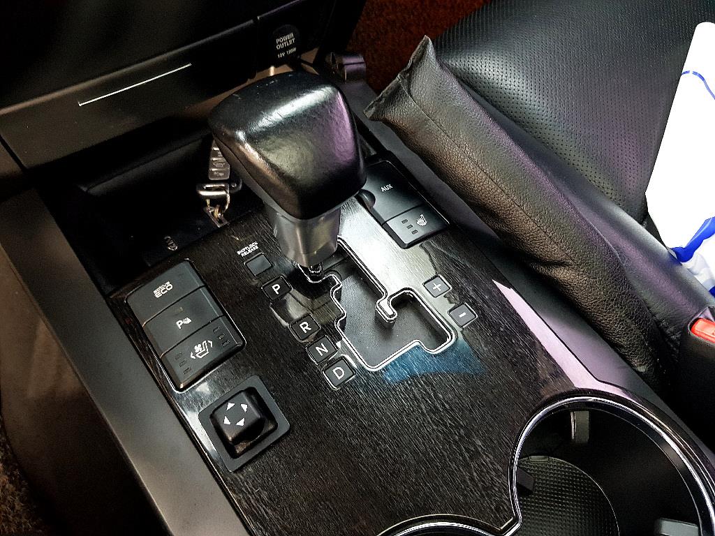 KIA Mohave - Vista 12