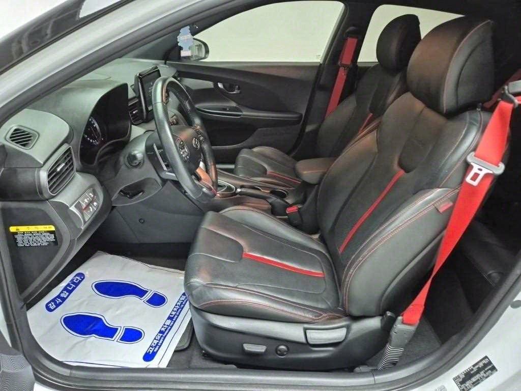 HYUNDAI Veloster - Vista 11