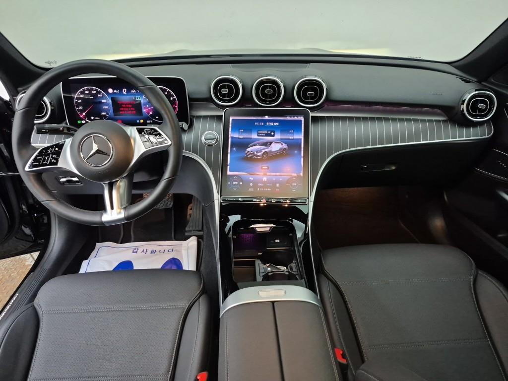 Mercedes Benz C Class - Vista 5