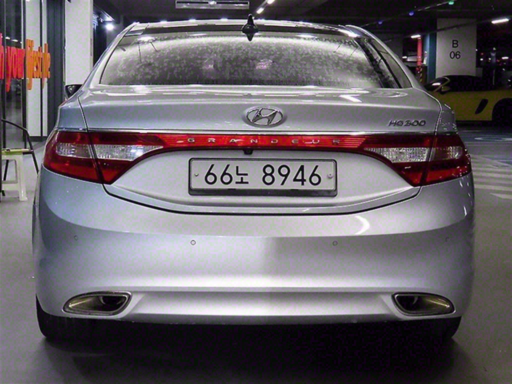 HYUNDAI Grandeur - Vista 7