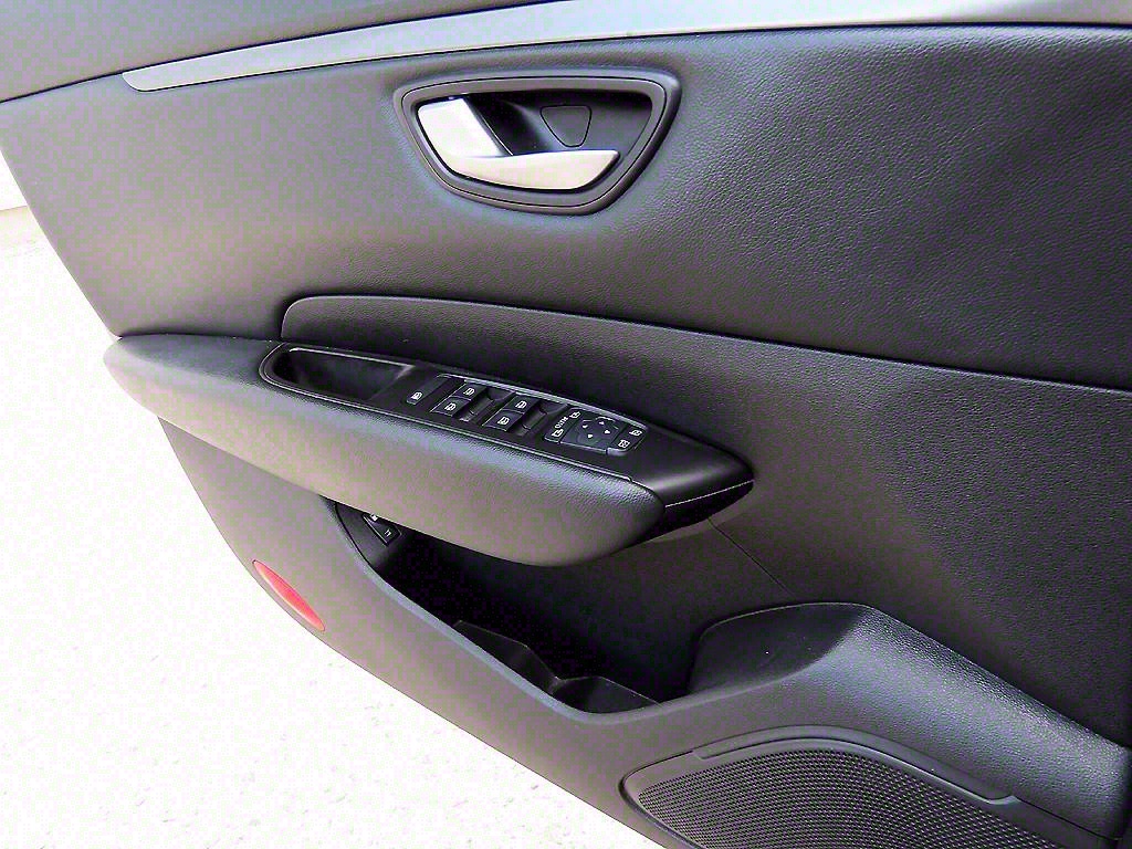 SAMSUNG SM6 - Vista 11