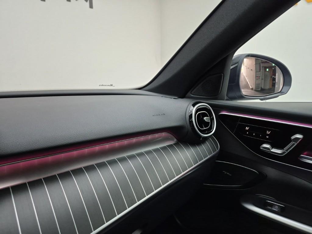 Mercedes Benz C Class 2024 Negro - Importación desde Corea - HF Imports Iquique - Foto 17