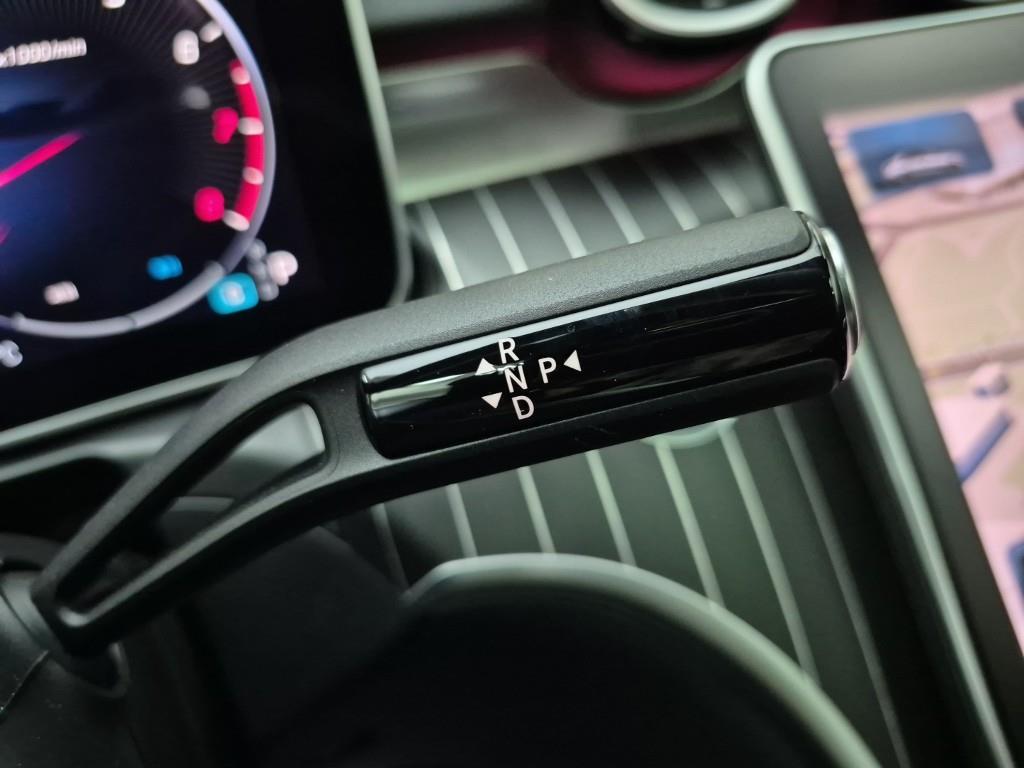 Mercedes Benz C Class - Vista 8