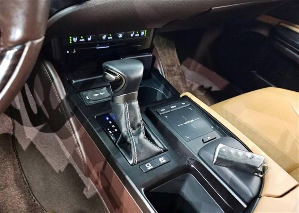 Lexus ES 2020 Negro - Importación desde Corea - HF Imports Iquique - Foto 17