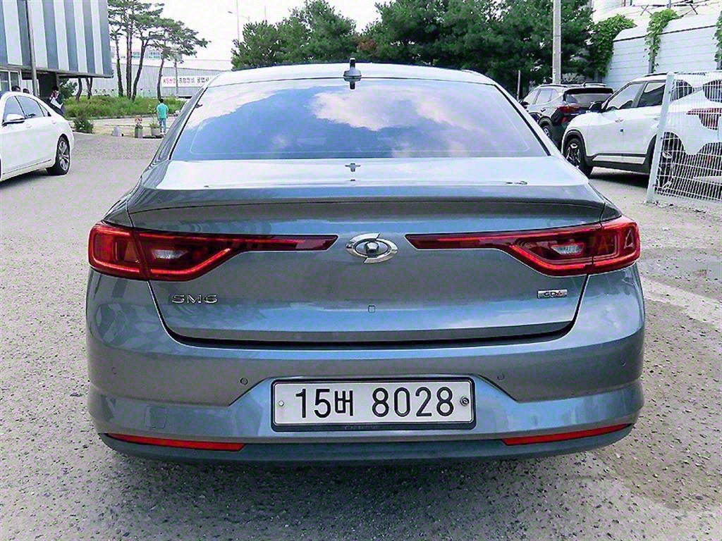 SAMSUNG SM6 - Vista 4