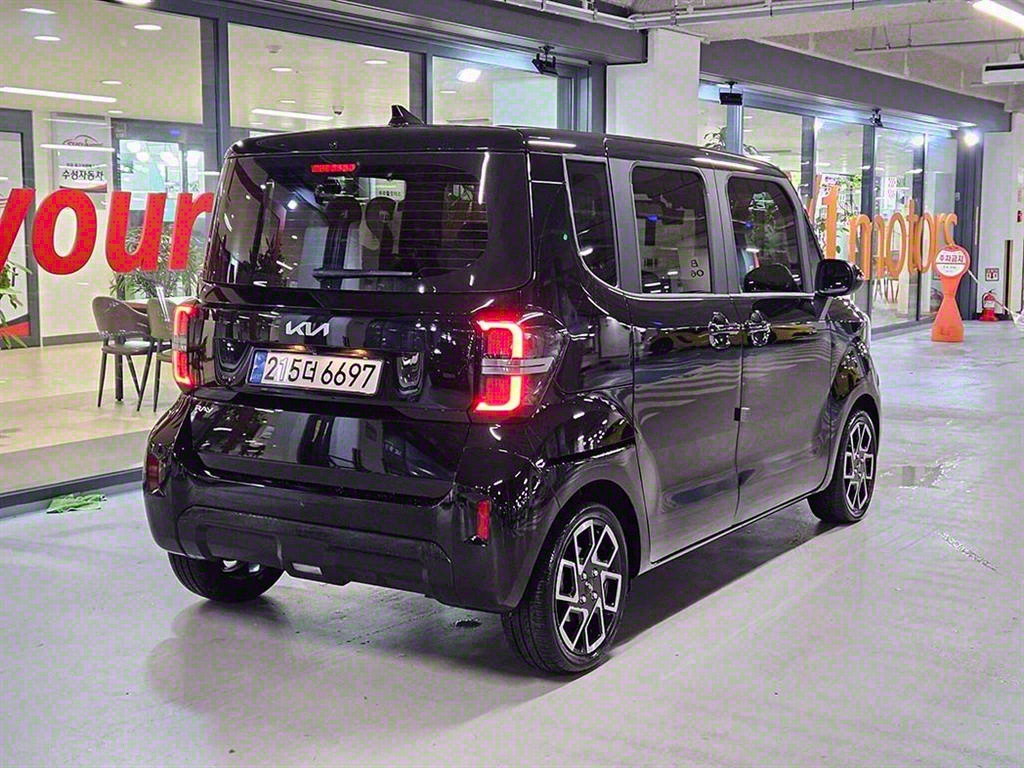KIA Ray - Vista 4