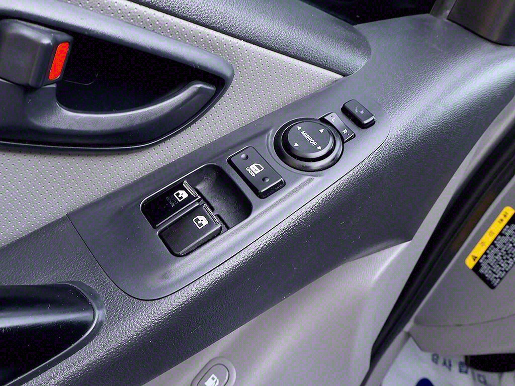 HYUNDAI Starex 2019 Gris - Importación desde Corea - HF Imports Iquique - Foto 12