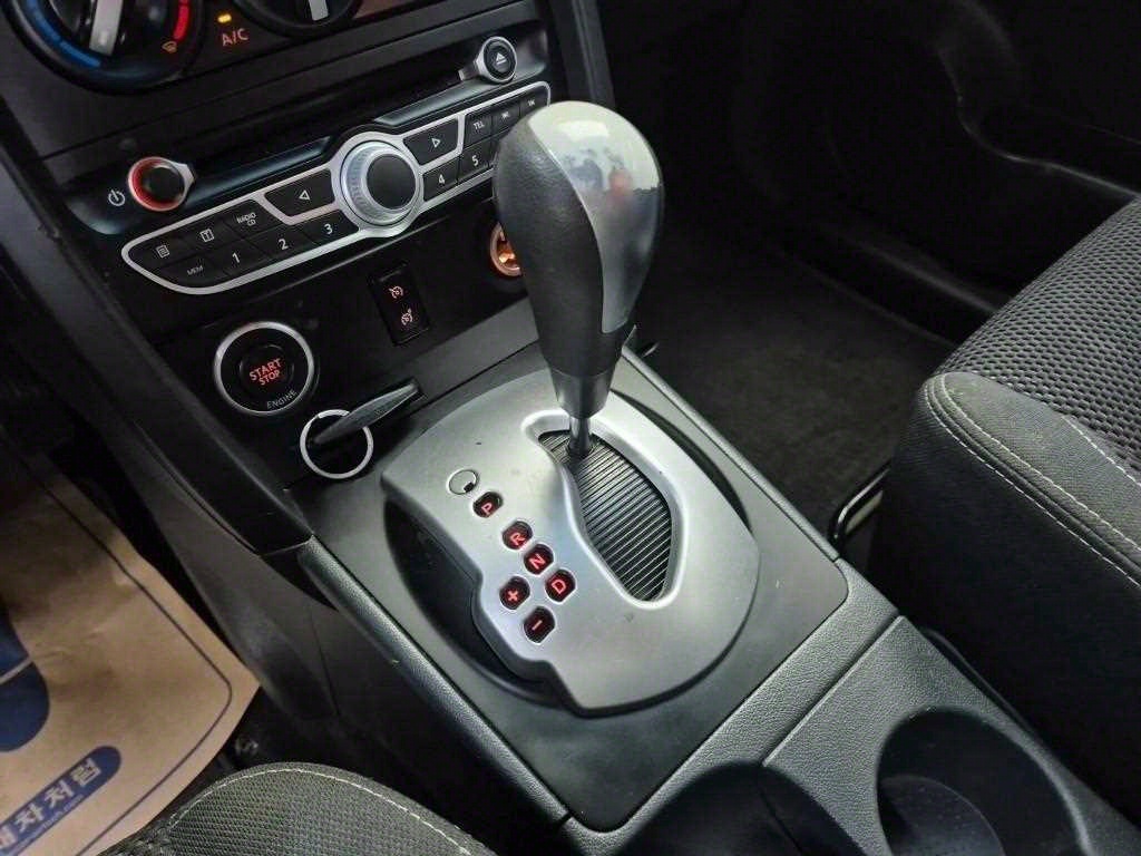 SAMSUNG QM5 - Vista 8