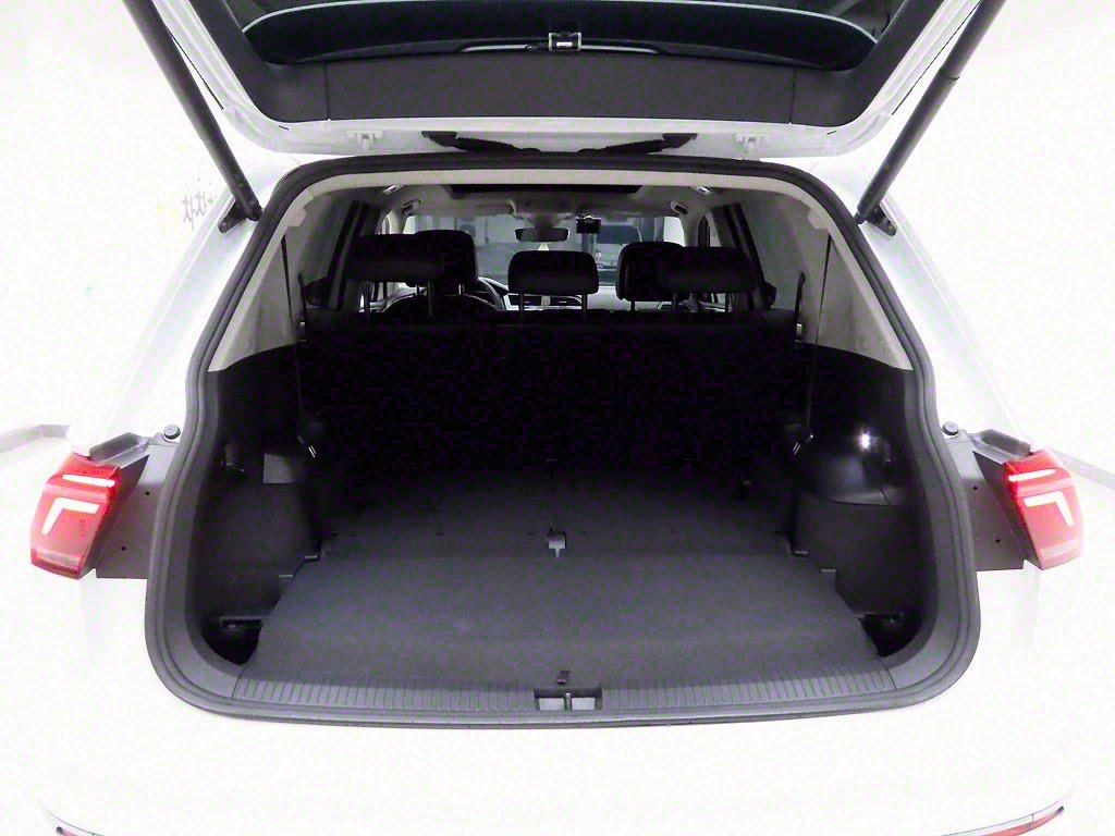 Volkswagen Tiguan - Vista 5
