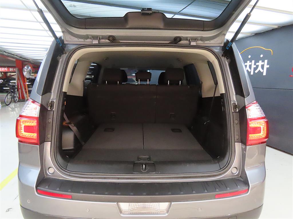 Chevrolet Orlando 2016 Gris - Importación desde Corea - HF Imports Iquique - Foto 18