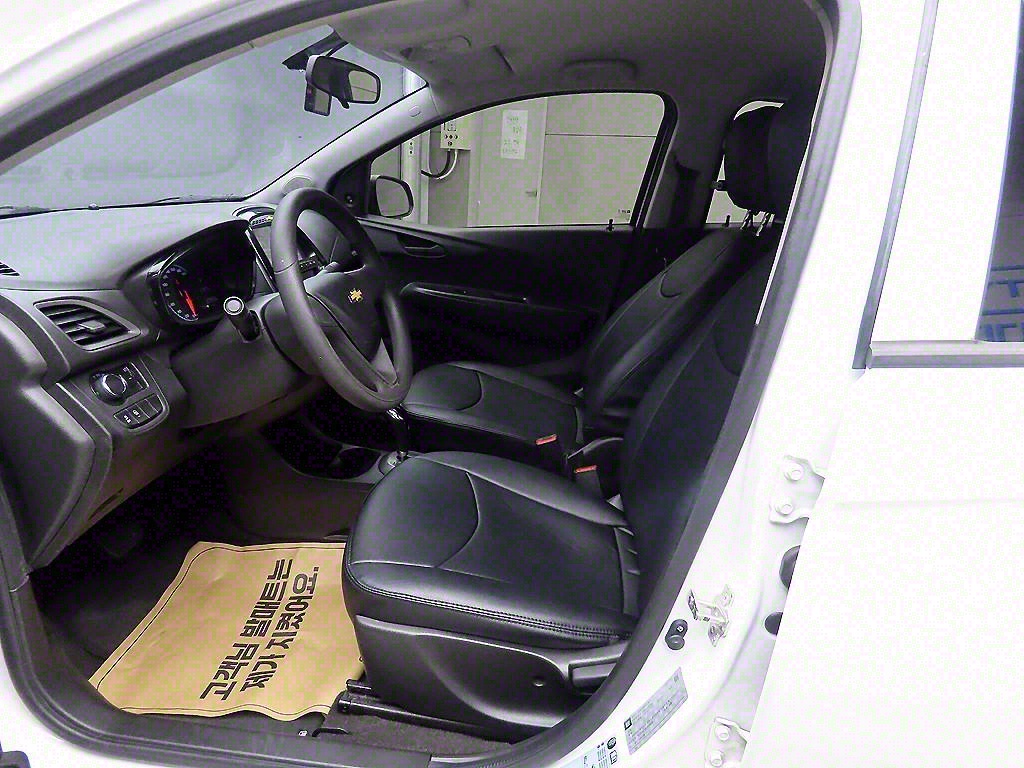 Chevrolet Spark - Vista 5