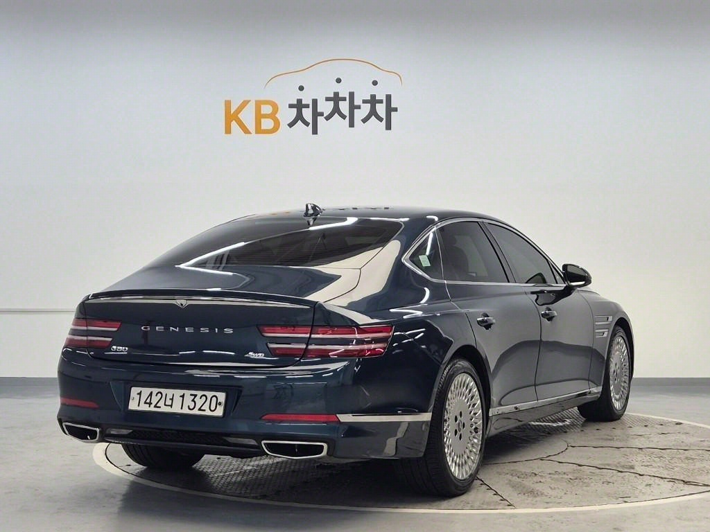 Genesis G80 - Vista 6