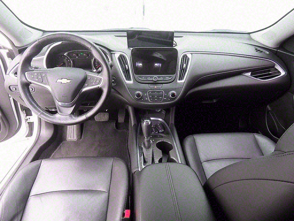 Chevrolet Malibu - Vista 7