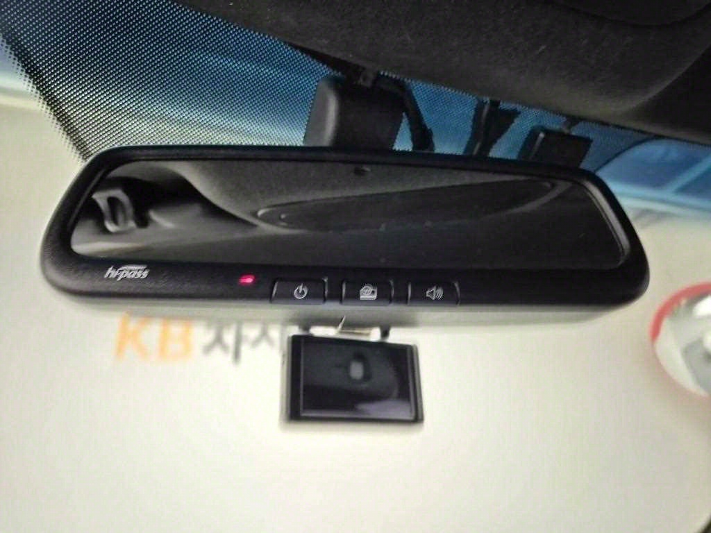 Ssangyong Tivoli 2018 Blanco - Importación desde Corea - HF Imports Iquique - Foto 15