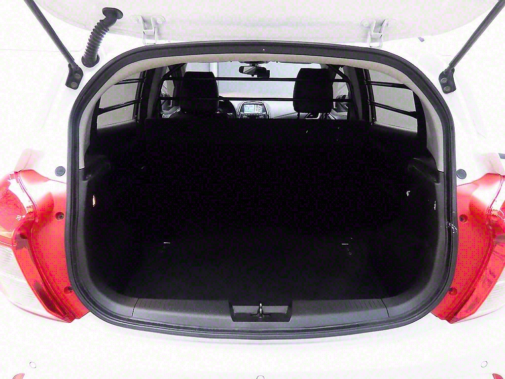 Chevrolet Spark 2020 Blanco - Importación desde Corea - HF Imports Iquique - Foto 18