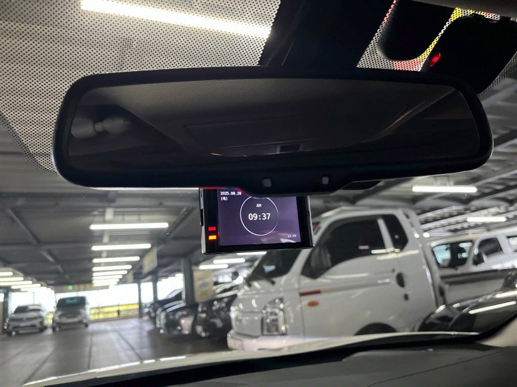 Nissan Maxima - Vista 12