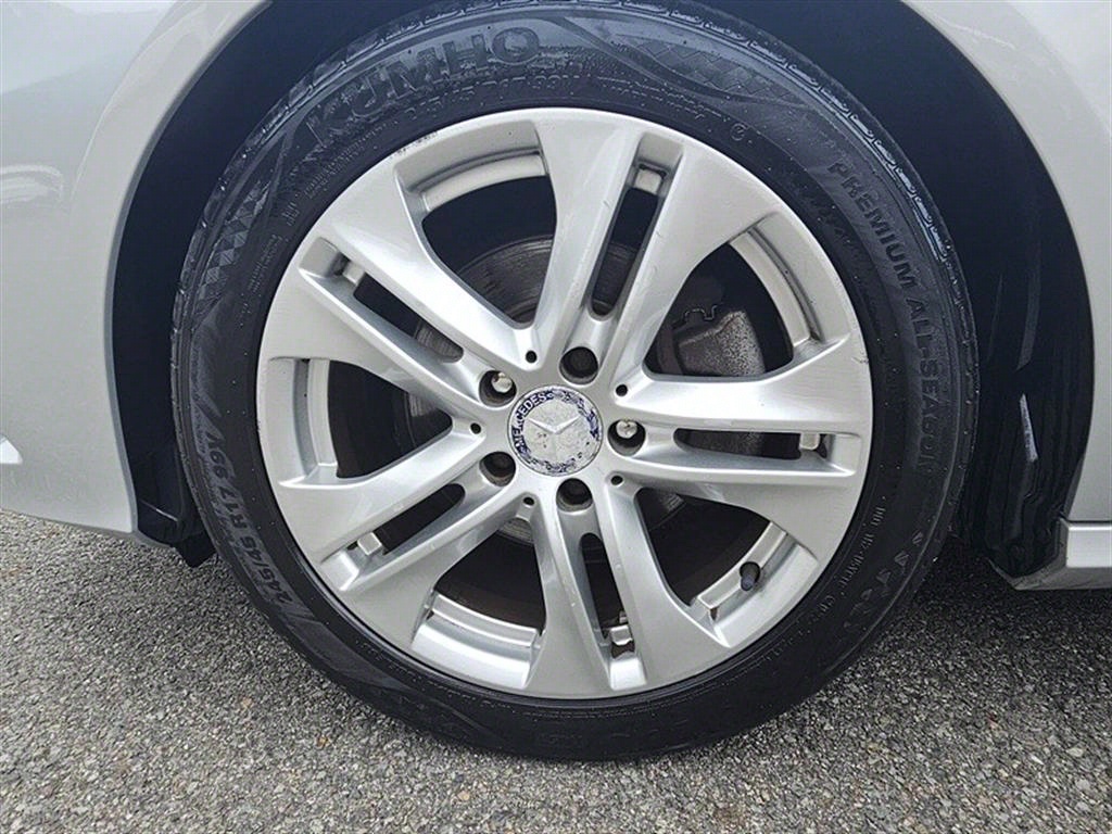 Mercedes Benz E class 2011 Plateado - Importación desde Corea - HF Imports Iquique - Foto 19