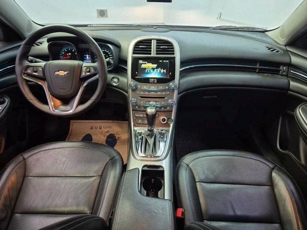 Chevrolet Malibu - Vista 7