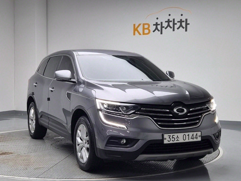 SAMSUNG QM6 - Vista 4