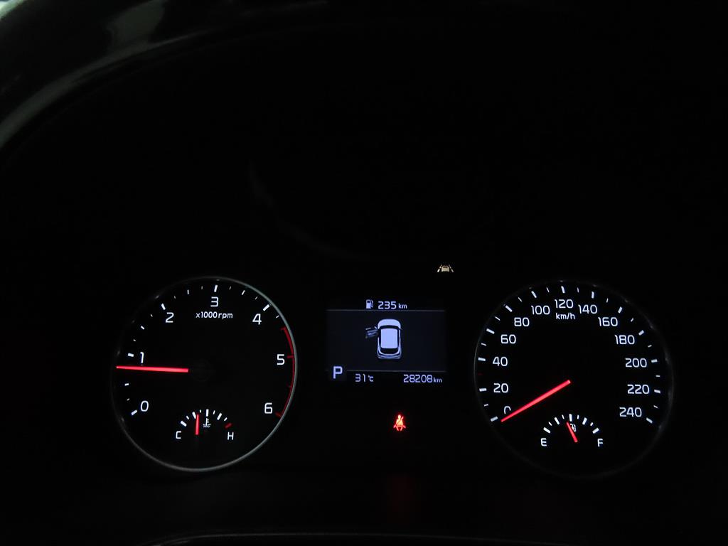 KIA Seltos - Vista 9