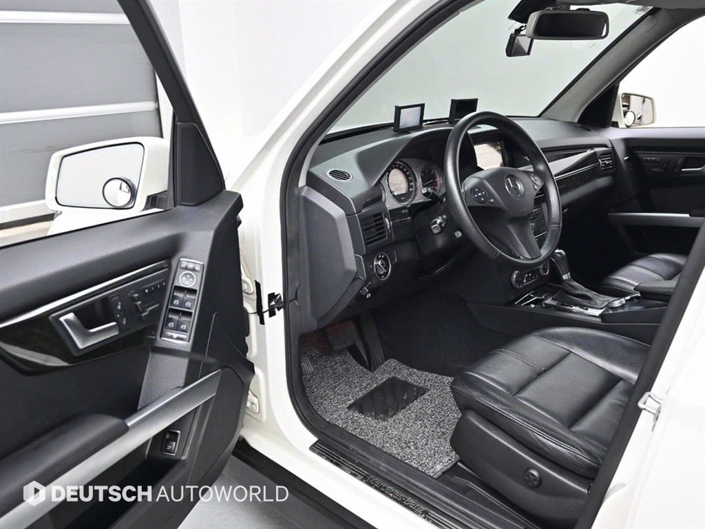 Mercedes Benz GLK Class - Vista 11