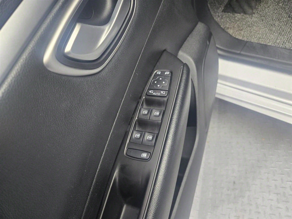 SAMSUNG SM6 - Vista 12