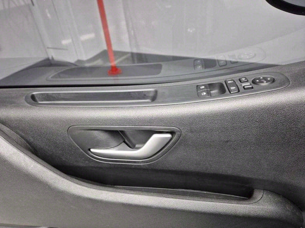 HYUNDAI Staria 2022 Gris - Importación desde Corea - HF Imports Iquique - Foto 18