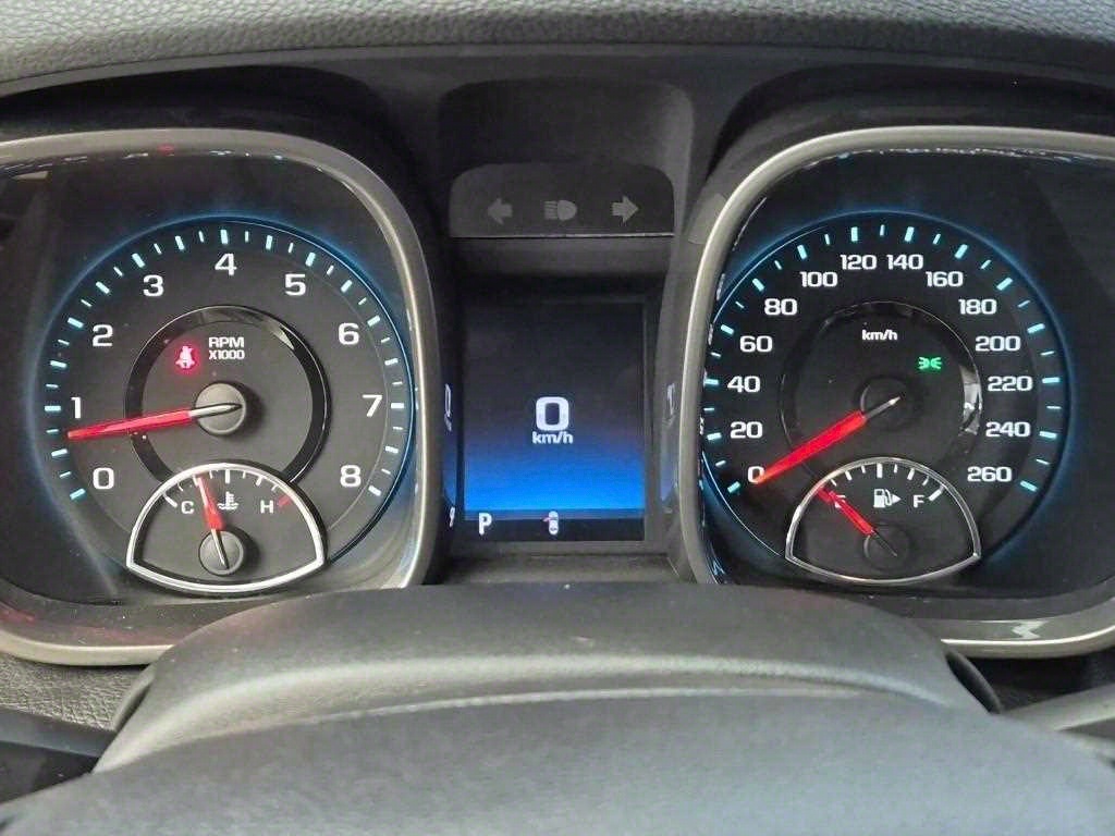 Chevrolet Malibu - Vista 6