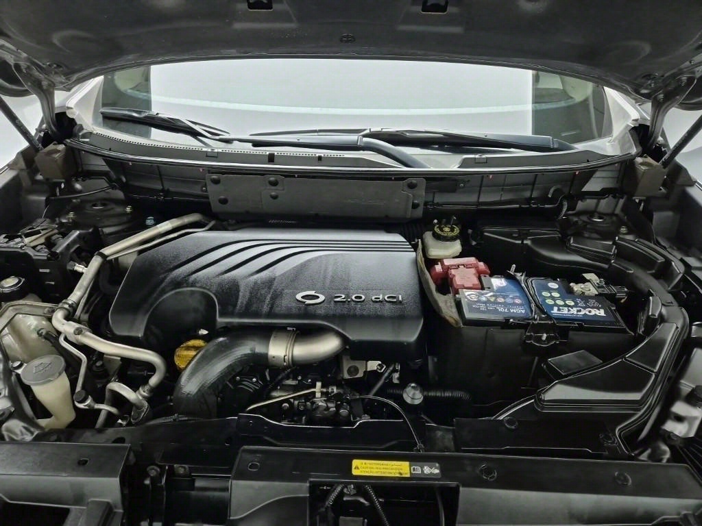 SAMSUNG QM6 - Vista 5