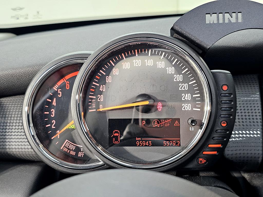 Mini Cooper - Vista 7