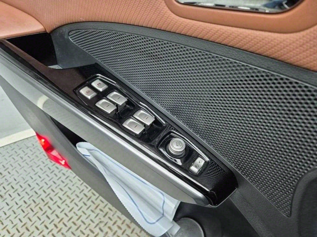 Ssangyong Tivoli 2018 Blanco - Importación desde Corea - HF Imports Iquique - Foto 17