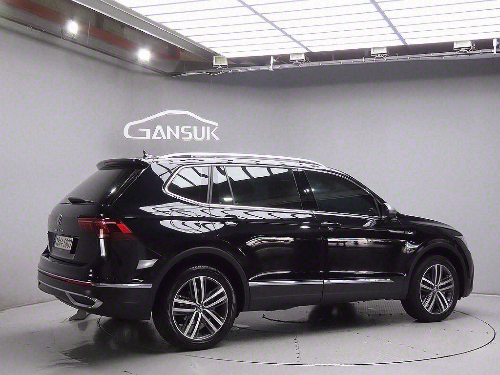 Volkswagen Tiguan - Vista 7