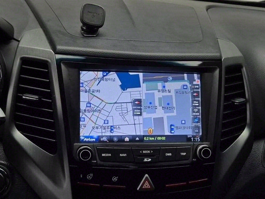 Ssangyong Tivoli 2018 Blanco - Importación desde Corea - HF Imports Iquique - Foto 13