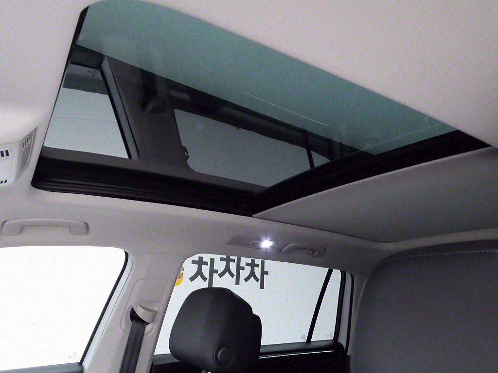 Volkswagen Tiguan 2023 Blanco - Importación desde Corea - HF Imports Iquique - Foto 16