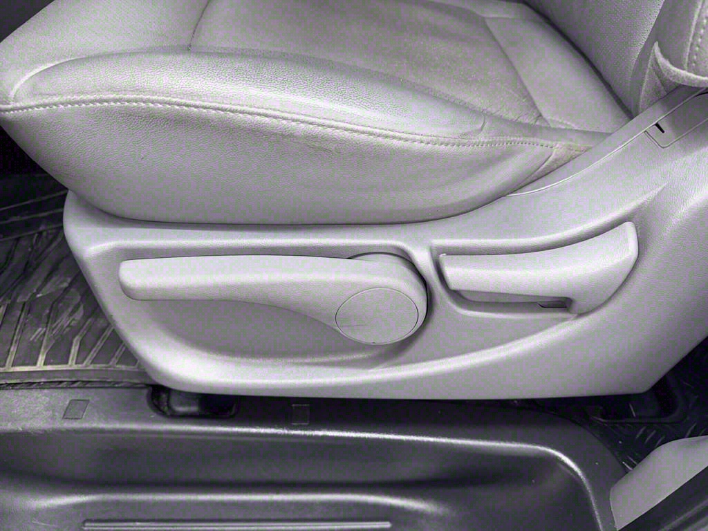 HYUNDAI Starex - Vista 10