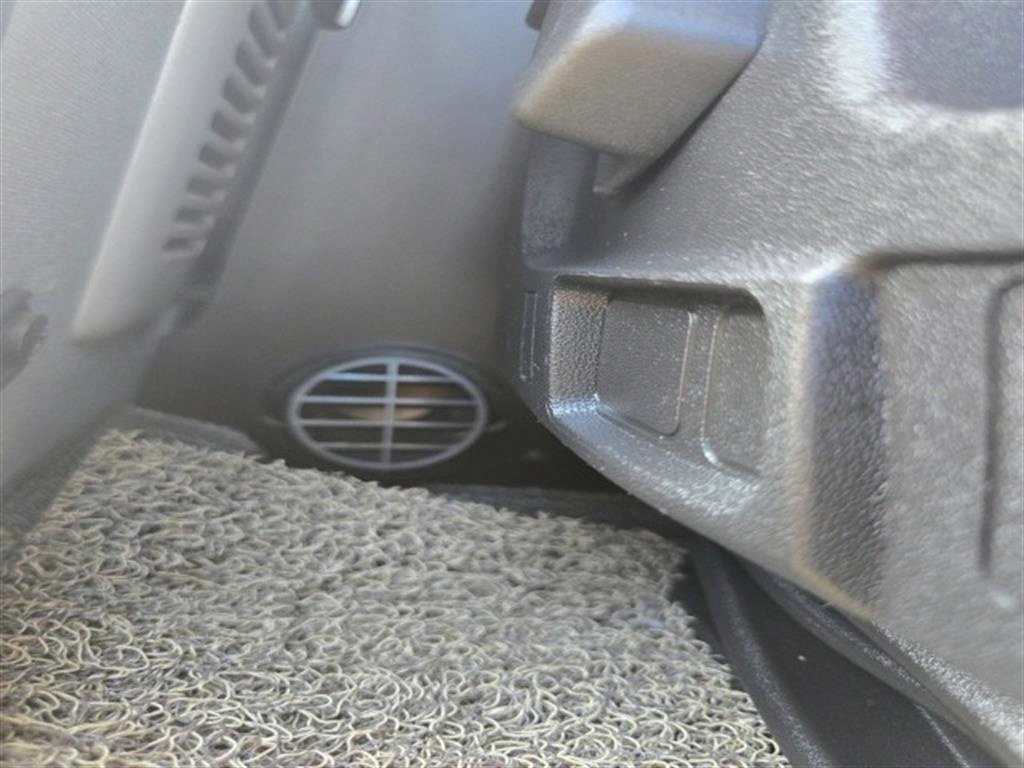 medium and large cargo truck - Vista 11