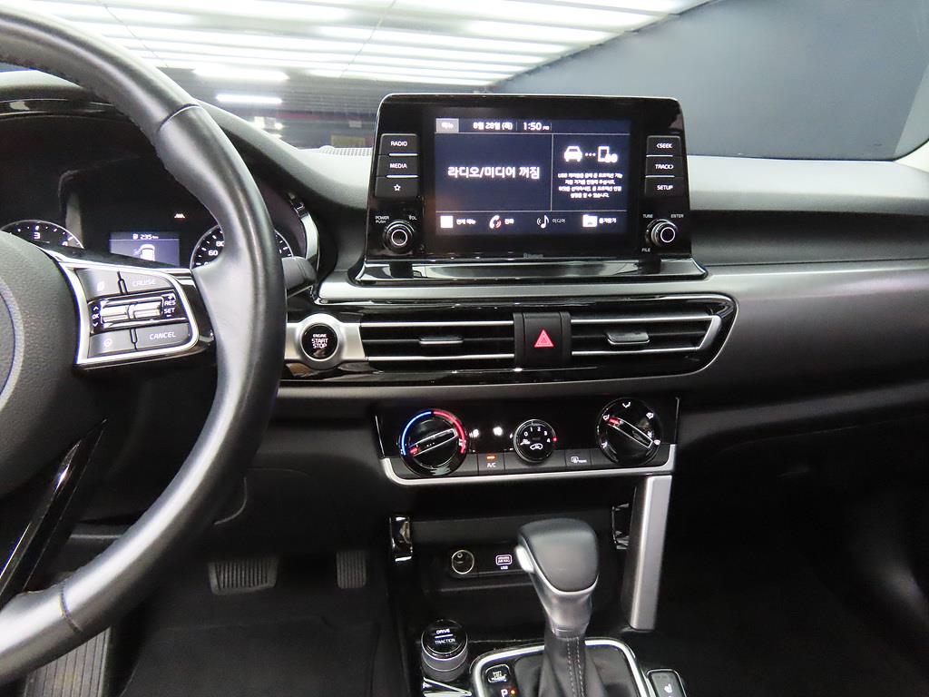 KIA Seltos - Vista 10