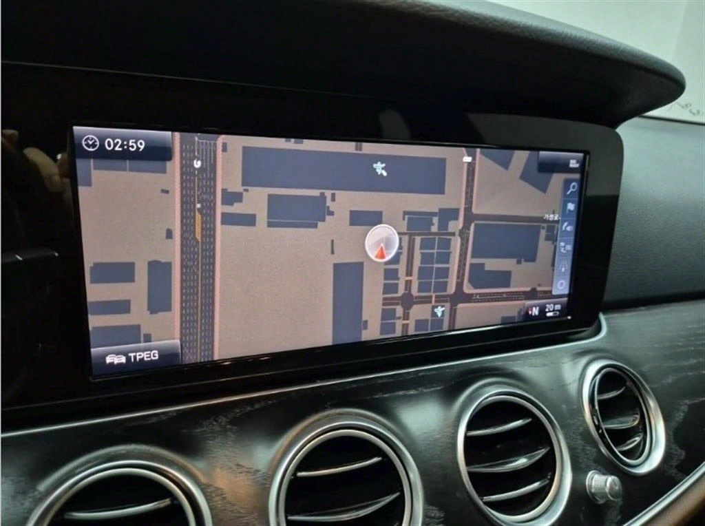 Mercedes Benz E class 2018 Blanco - Importación desde Corea - HF Imports Iquique - Foto 14