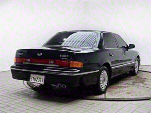 HYUNDAI Dynasty - Vista 8