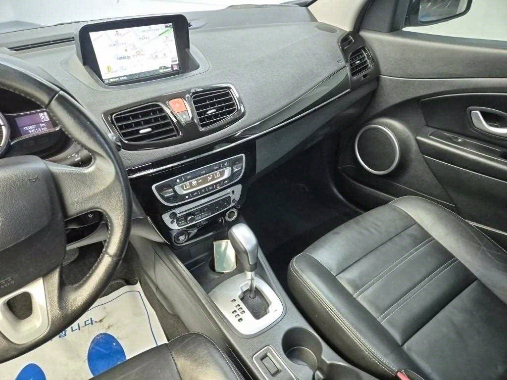 SAMSUNG SM3 - Vista 10