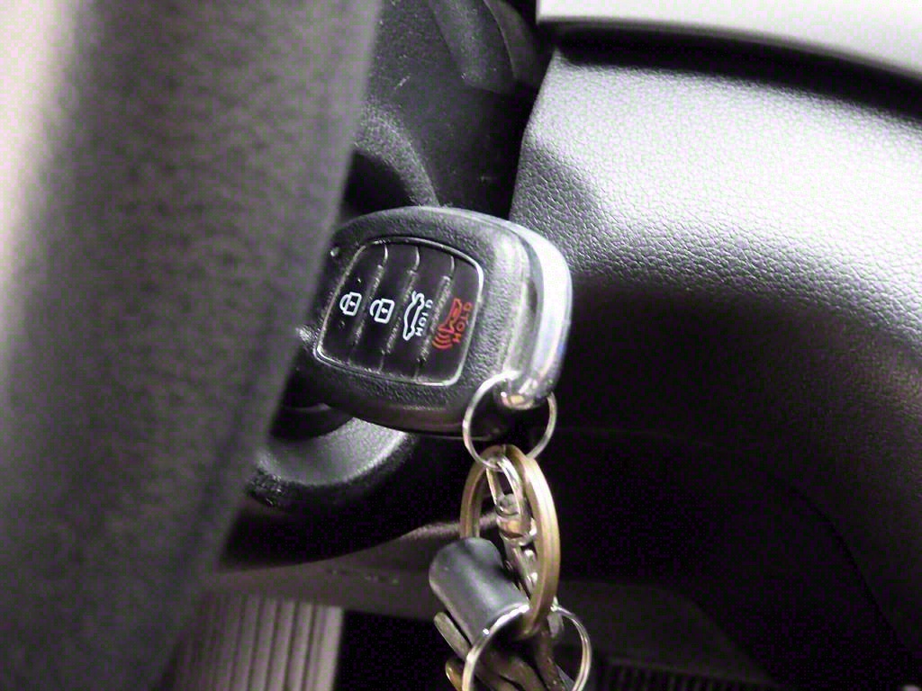 HYUNDAI Avante 2016 Gris - Importación desde Corea - HF Imports Iquique - Foto 15