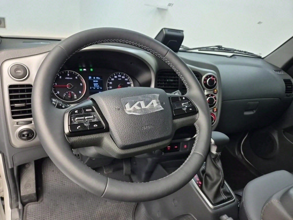 Small Truck Normal Box(High Deck) - Vista 8