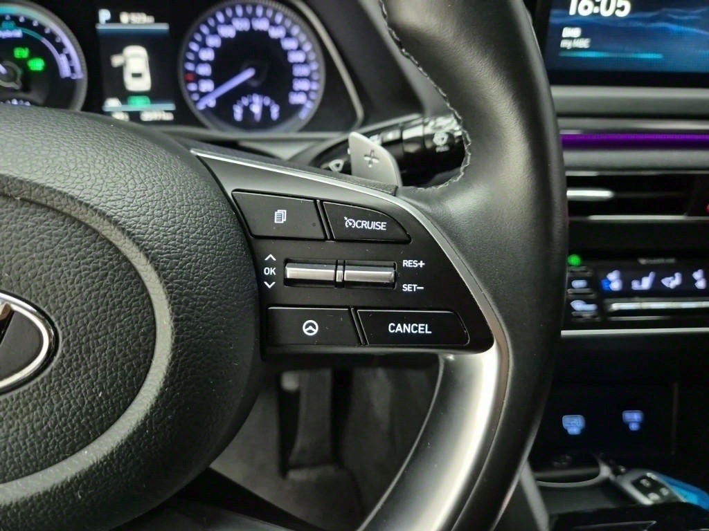 HYUNDAI Sonata - Vista 11