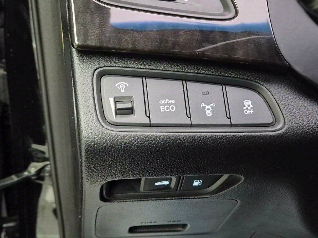 HYUNDAI Grandeur 2012 Negro - Importación desde Corea - HF Imports Iquique - Foto 16