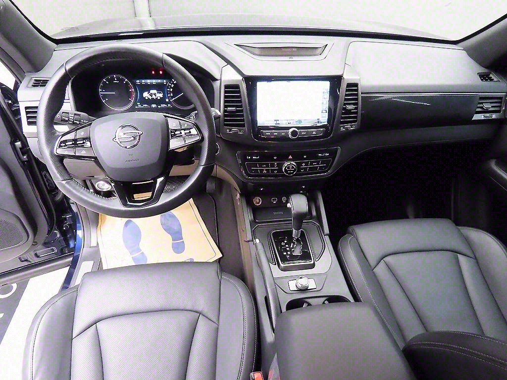 Ssangyong Rexton - Vista 7